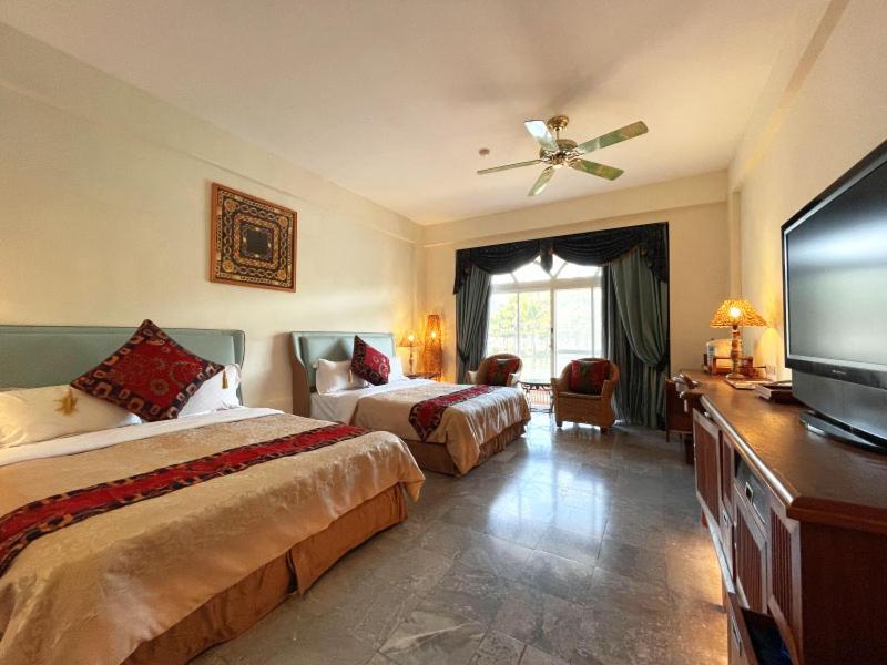 Swan Lake Villa Resort Нанвань Екстер'єр фото